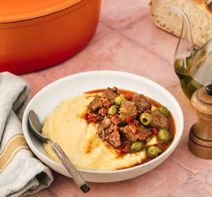 Sauté de veau au chorizo César Moroni et polenta